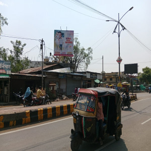 hoarding Paratwada